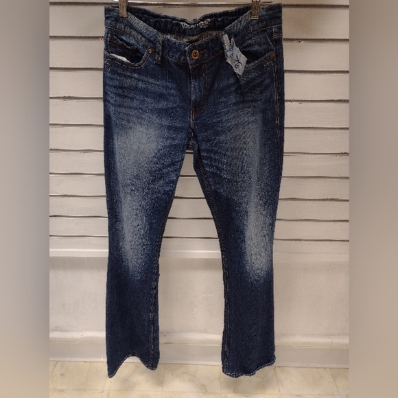 Women's Bootcut Denim Pants - Picture 2 of 3